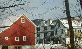 JPG photograph of an inn
